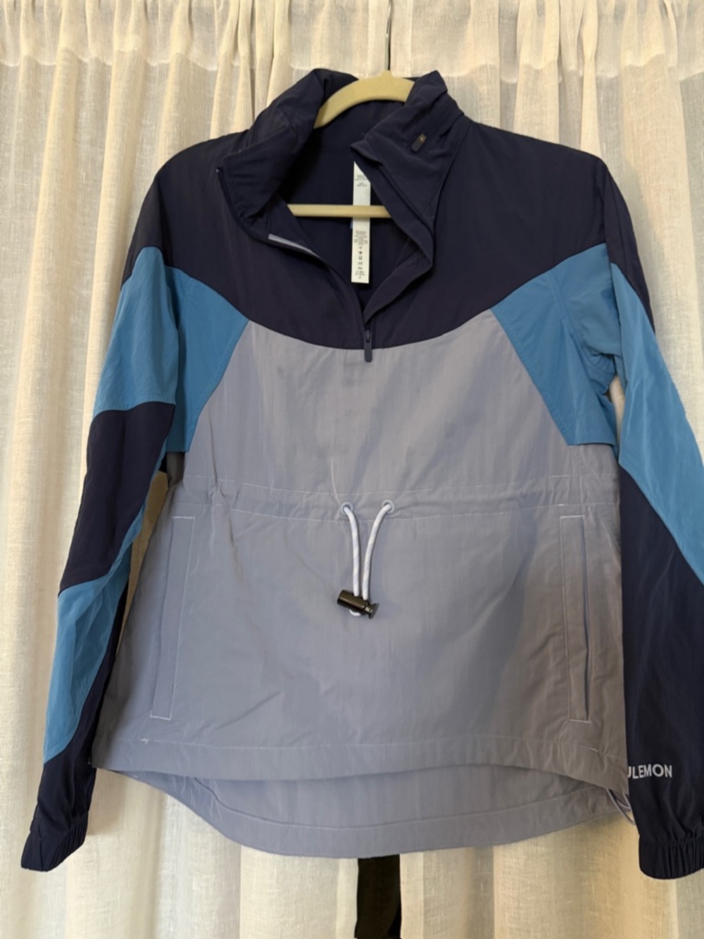 lululemon athletica Navy, Light Blue & Gray Colorblock Pullover Anorak
